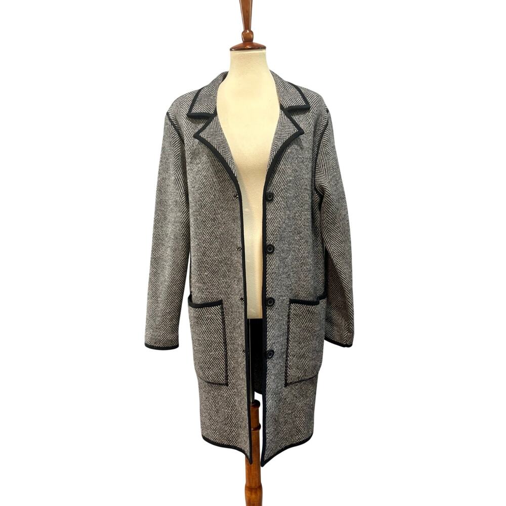 Gray Herringbone 100% Wool Long Cardigan White Black Librarian Chic Old Money - Picture 1 of 10